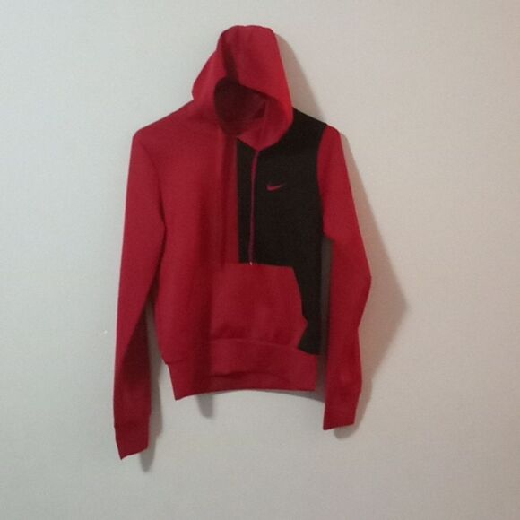 black and red hoodie nike